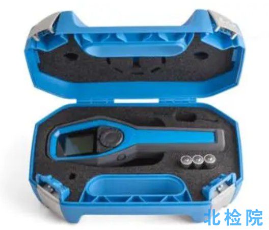 喉頻閃儀測試